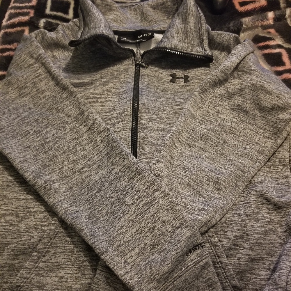 Under armour sweater - Picture 2 of 4